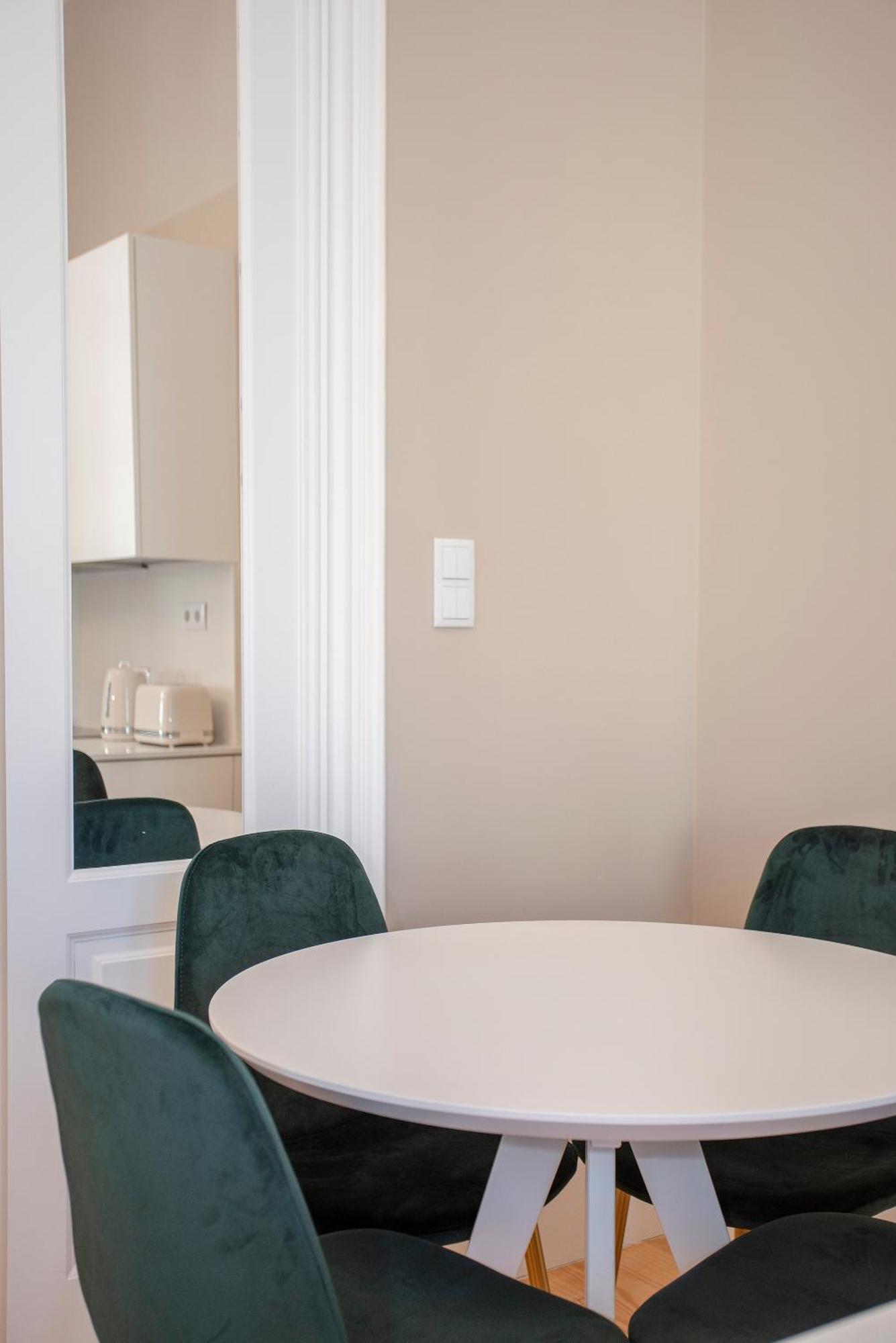 Liiiving In Porto - Balcony Design Apartment المظهر الخارجي الصورة